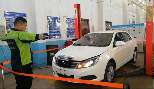 汽車系內外配合燈光檢查1_副本.jpg